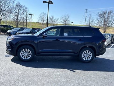 New 2026 Toyota Grand Highlander XLE image 7