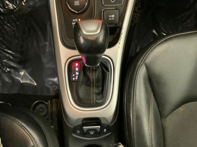 Used 2018 Jeep Compass Latitude AWD/4WD image 16
