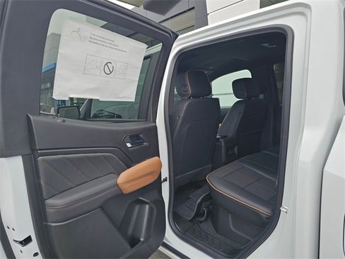 New 2025 GMC Canyon AT4 image 14