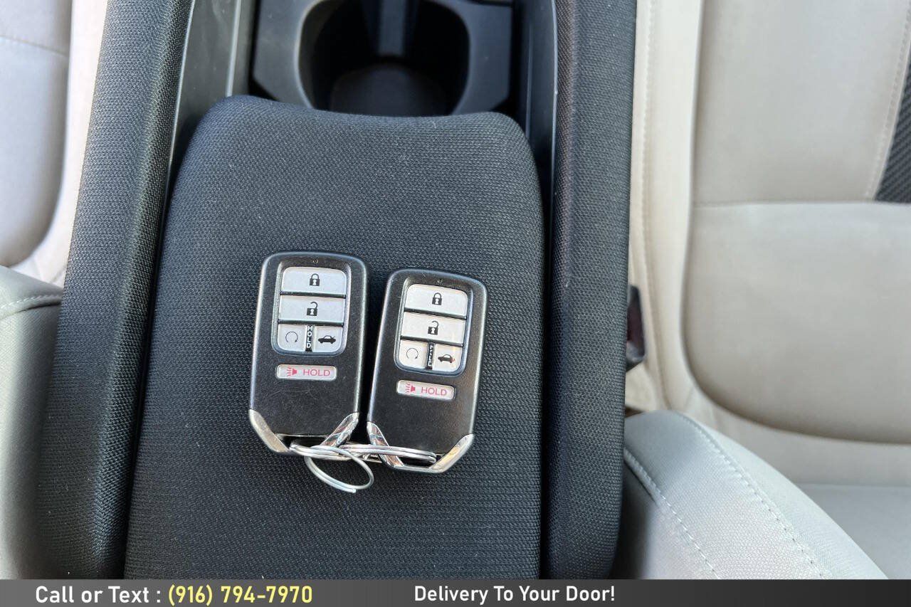 Used 2017 Honda Civic EX image 17