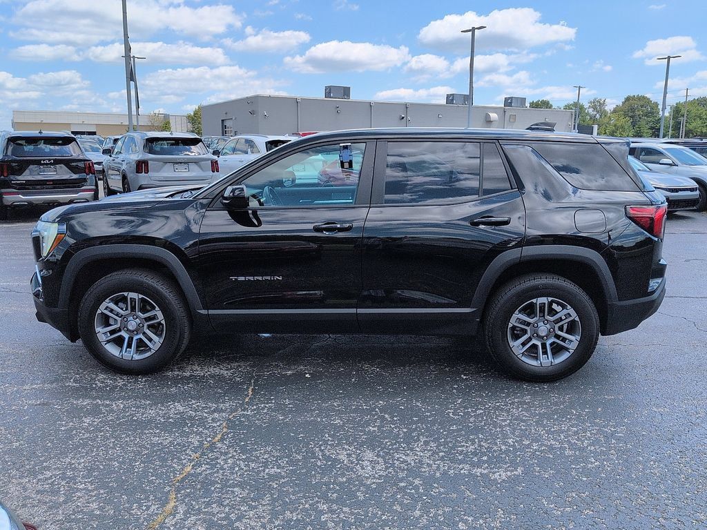 Used 2026 GMC Terrain Elevation AWD/4WD image 4