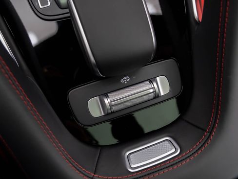 New 2026 Mercedes-Benz GLE 63 AMG S image 24