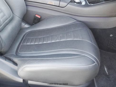 Used 2015 Mercedes-Benz S 550 4MATIC Coupe image 24