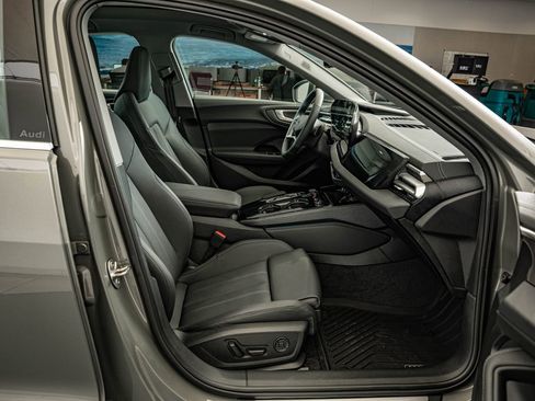 Used 2025 Audi A5 2.0T Premium Plus w/ Premium Plus image 33