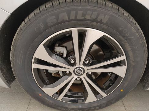 Used 2021 Nissan Sentra SV FWD image 31