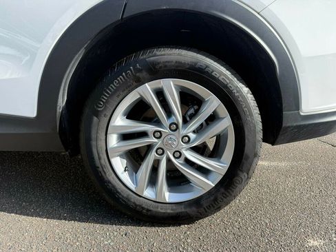 Used 2025 Buick Envista Preferred image 9