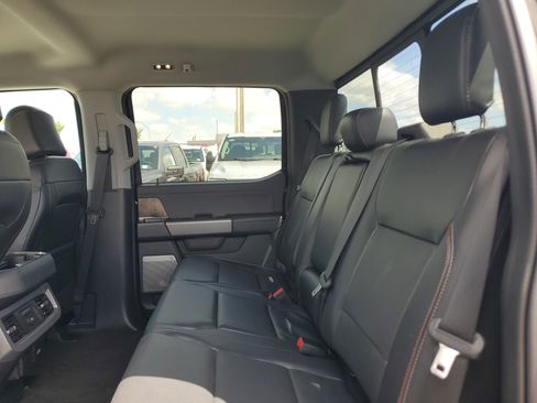 Certified 2024 Ford F250 Lariat AWD/4WD image 13