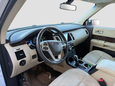 Used 2019 Ford Flex Limited image 27