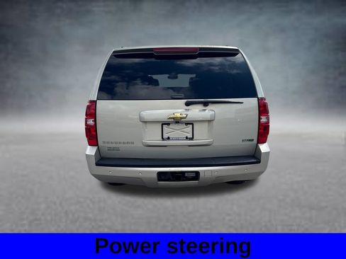 Used 2011 Chevrolet Suburban LT AWD/4WD image 8