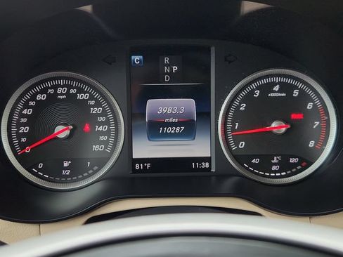 Used 2016 Mercedes-Benz GLC 300 4MATIC image 40
