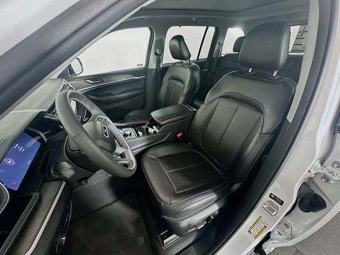 Used 2023 Jeep Grand Cherokee 4WD 4xe w/ Luxury Tech Group II image 13
