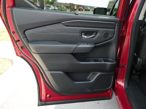 New 2026 Honda Pilot Touring image 18