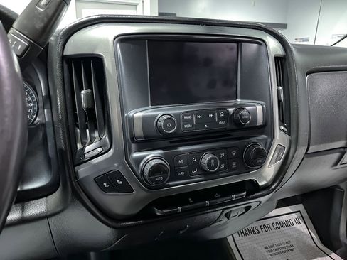 Used 2018 Chevrolet Silverado 1500 LT w/ All Star Edition image 24