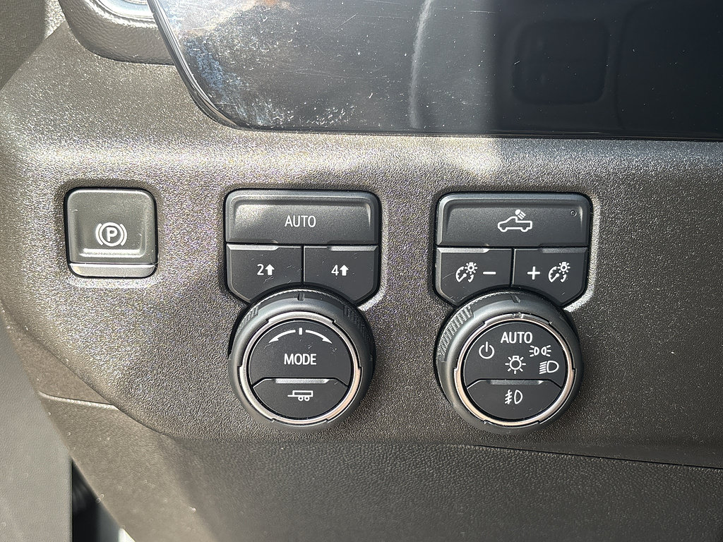 Used 2024 Chevrolet Silverado 1500 RST w/ LPO, Liner Protection Package AWD/4WD image 24