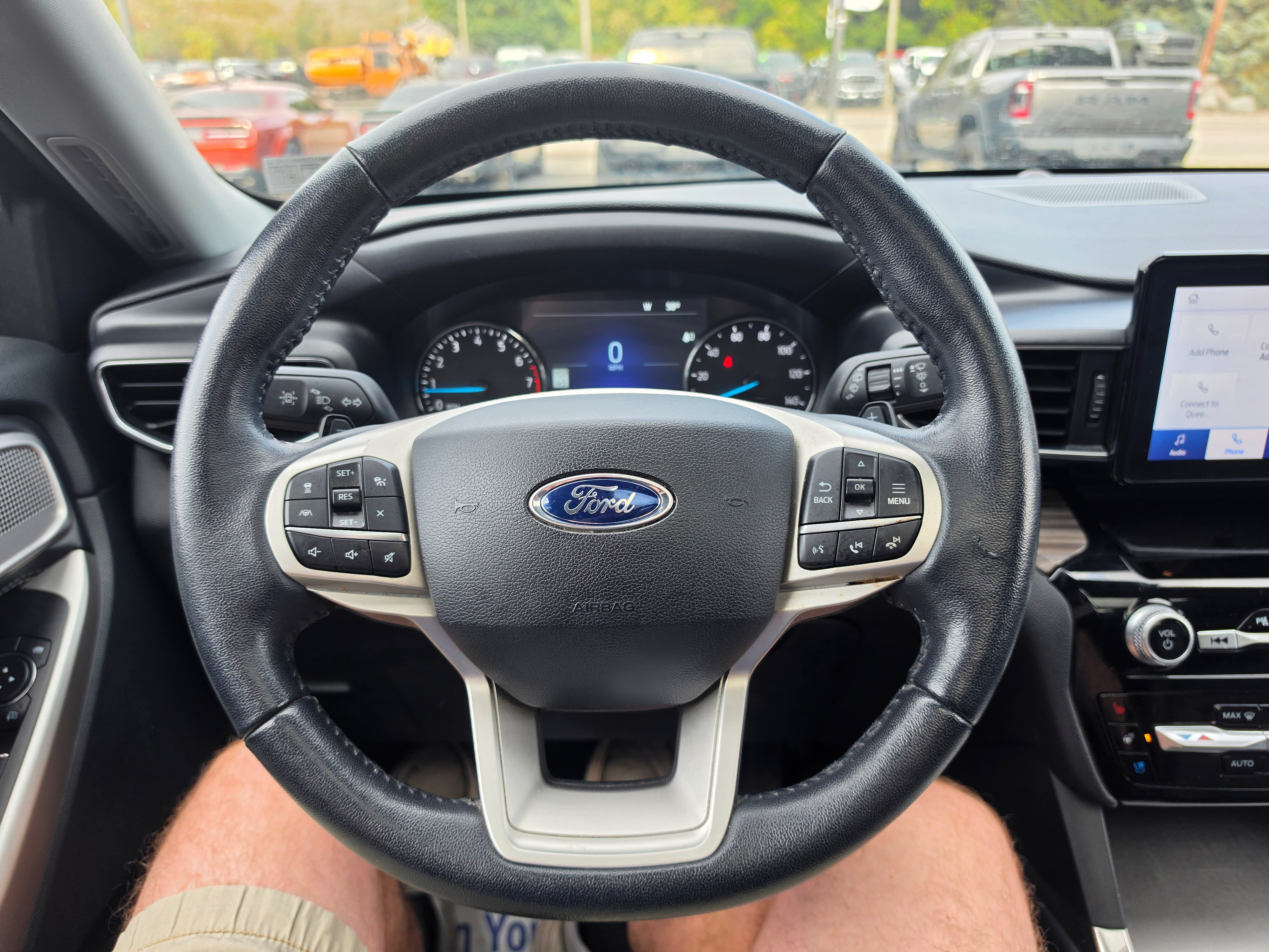 Used 2021 Ford Explorer Limited w/ Equipment Group 301A AWD/4WD image 21