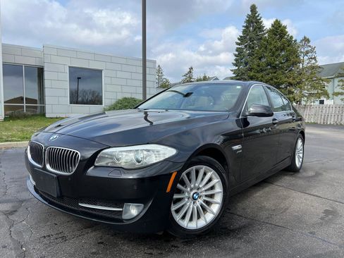 Used 2011 BMW 535i xDrive Sedan image 1