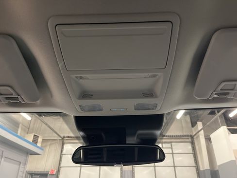 Used 2024 Ford Maverick XLT image 25