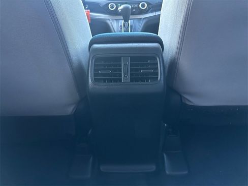 Used 2016 Honda CR-V SE image 21