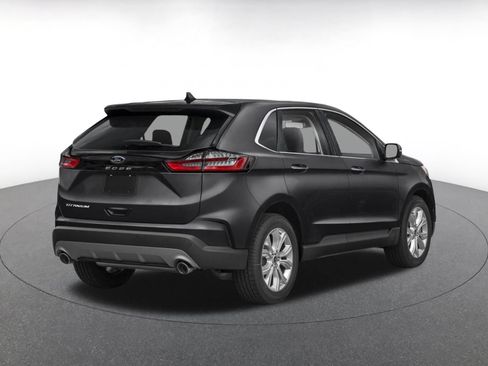 Used 2022 Ford Edge Titanium w/ Equipment Group 301A AWD/4WD image 11