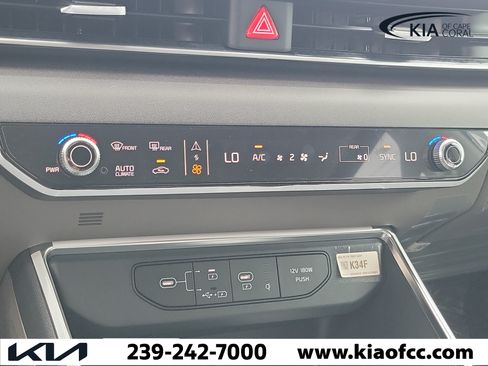New 2026 Kia Carnival EX FWD image 27