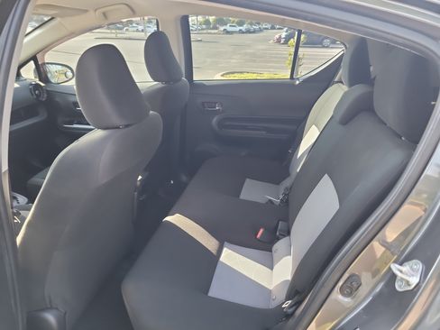 Used 2018 Toyota Prius C Two FWD image 14