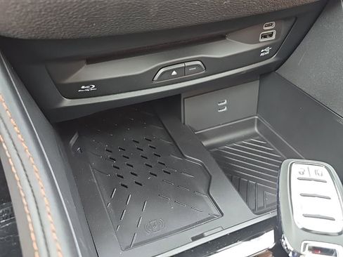 New 2026 Chrysler Pacifica Pinnacle image 39