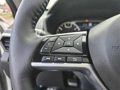 Used 2019 Nissan Altima 2.5 Platinum image 24