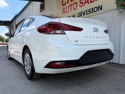 Used 2019 Hyundai Elantra SE w/ Cargo Package FWD image 10