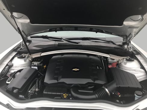 Used 2015 Chevrolet Camaro LT w/ RS Package RWD image 8