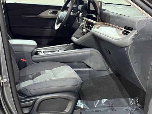 New 2026 Ford Explorer Active AWD/4WD image 61
