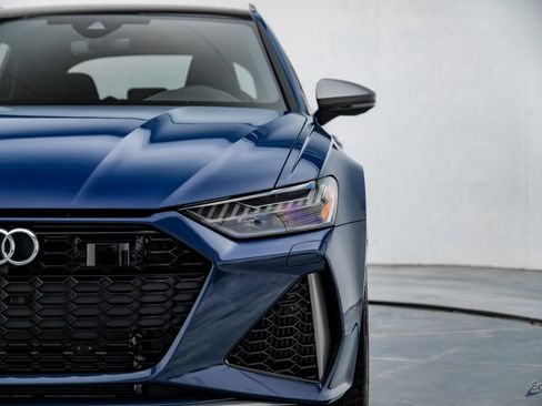 Used 2025 Audi RS 6 performance image 24