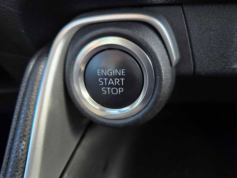 Used 2025 Toyota Grand Highlander AWD image 36