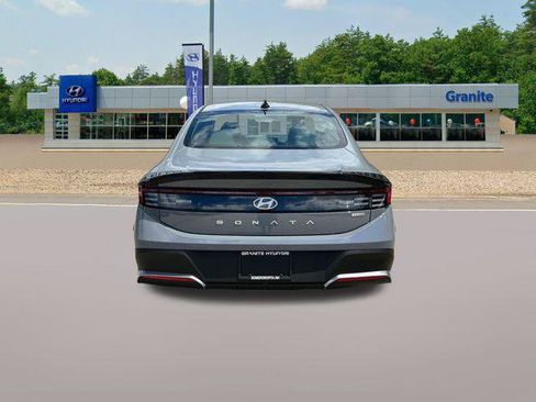 New 2026 Hyundai Sonata Blue FWD image 7