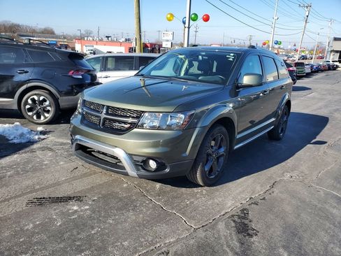 Used 2019 Dodge Journey Crossroad image 2