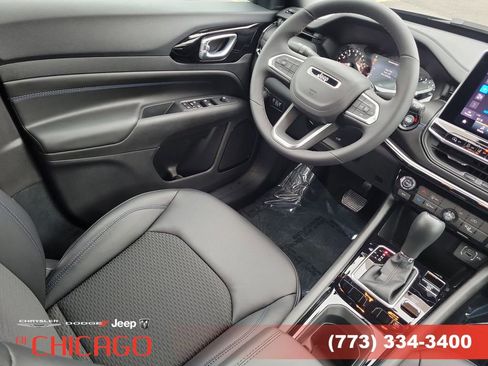 New 2026 Jeep Compass Latitude image 16