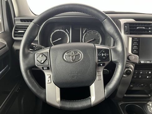 Used 2023 Toyota 4Runner Limited image 12