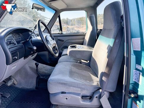 Used 1997 Ford F250 4x4 Regular Cab Heavy Duty image 21