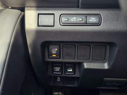 Used 2022 Nissan Frontier S w/ Technology Package image 24