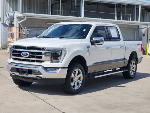 Used 2021 Ford F150 Lariat w/ Equipment Group 502A High AWD/4WD image 3