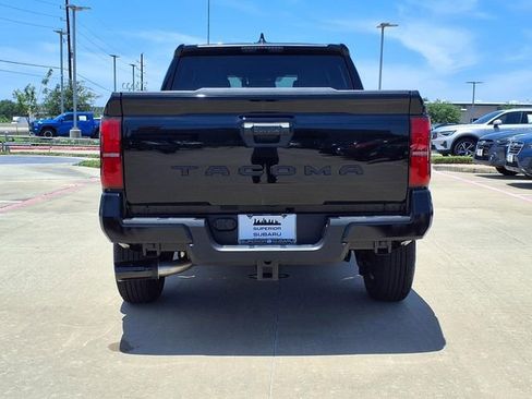 Used 2026 Toyota Tacoma SR5 RWD image 5