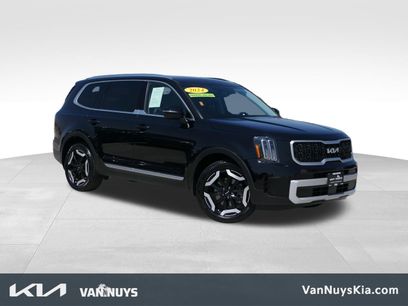 Used 2024 Kia Telluride EX w/ EX Captain's Chair Package