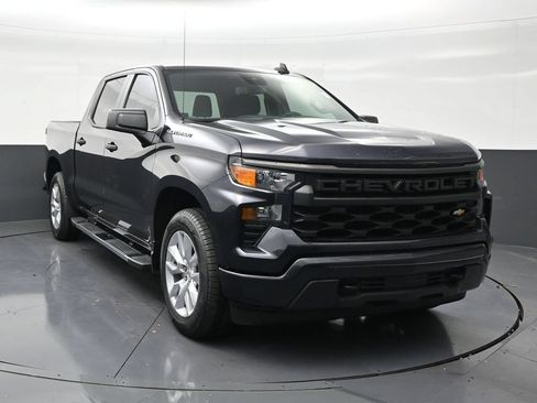 Used 2023 Chevrolet Silverado 1500 Custom RWD image 7