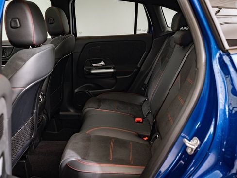 Certified 2025 Mercedes-Benz GLA 250 4MATIC image 35