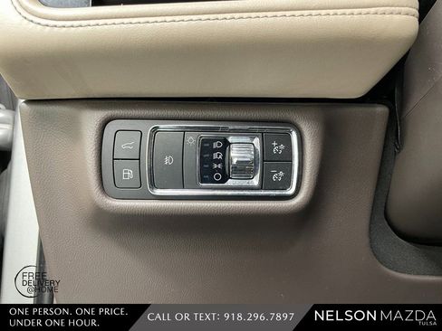 Used 2020 Lincoln Aviator Grand Touring w/ Equipment Group 301A image 22