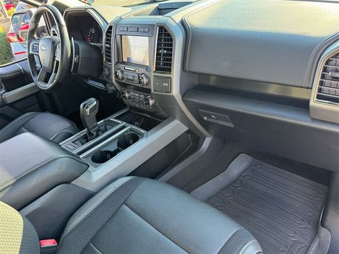 Used 2020 Ford F150 Raptor w/ Equipment Group 802A Luxury image 21