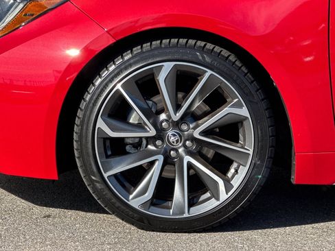 Used 2020 Toyota Corolla SE image 28