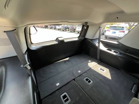 Used 2016 Chevrolet Tahoe LTZ AWD/4WD image 30