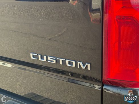 Used 2021 Chevrolet Silverado 1500 Custom RWD image 9