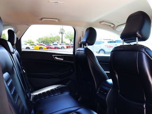 Used 2021 Ford Edge SEL w/ Cargo Accessory Package AWD/4WD image 28