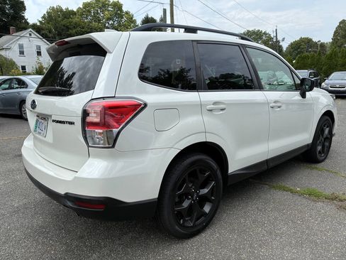 Used 2018 Subaru Forester 2.5i Premium AWD/4WD image 5